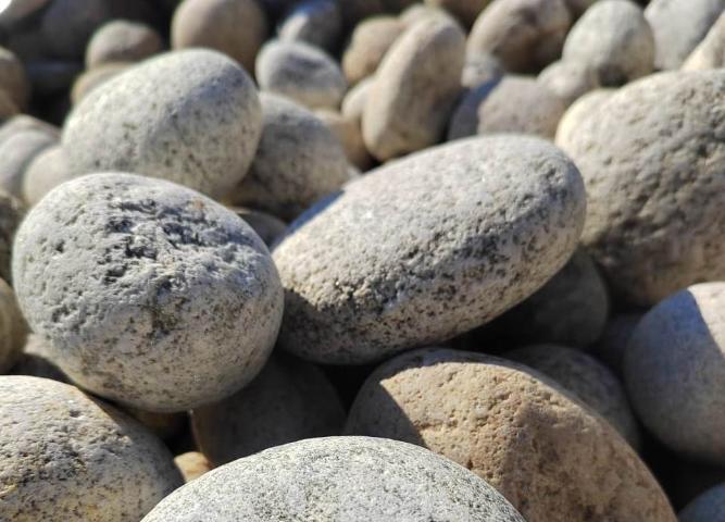 Купить речную и морскую гальку напрямую у производителя с доставкой  купить в Томске от производителя, без посредников